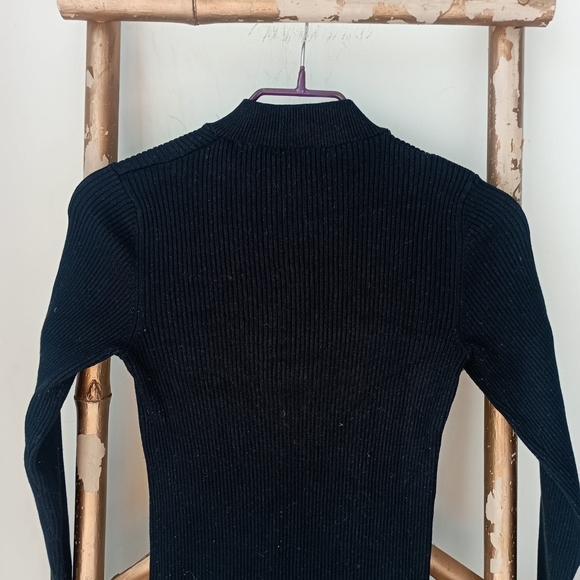 Bershka Minimalist Black Ribbed Dress - Picture 12 of 12